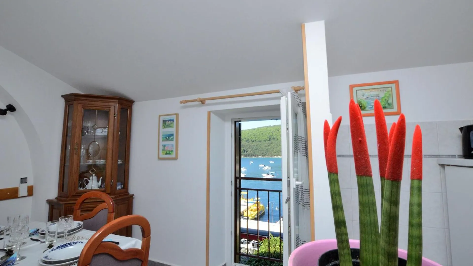 Apartments Lory Rabac