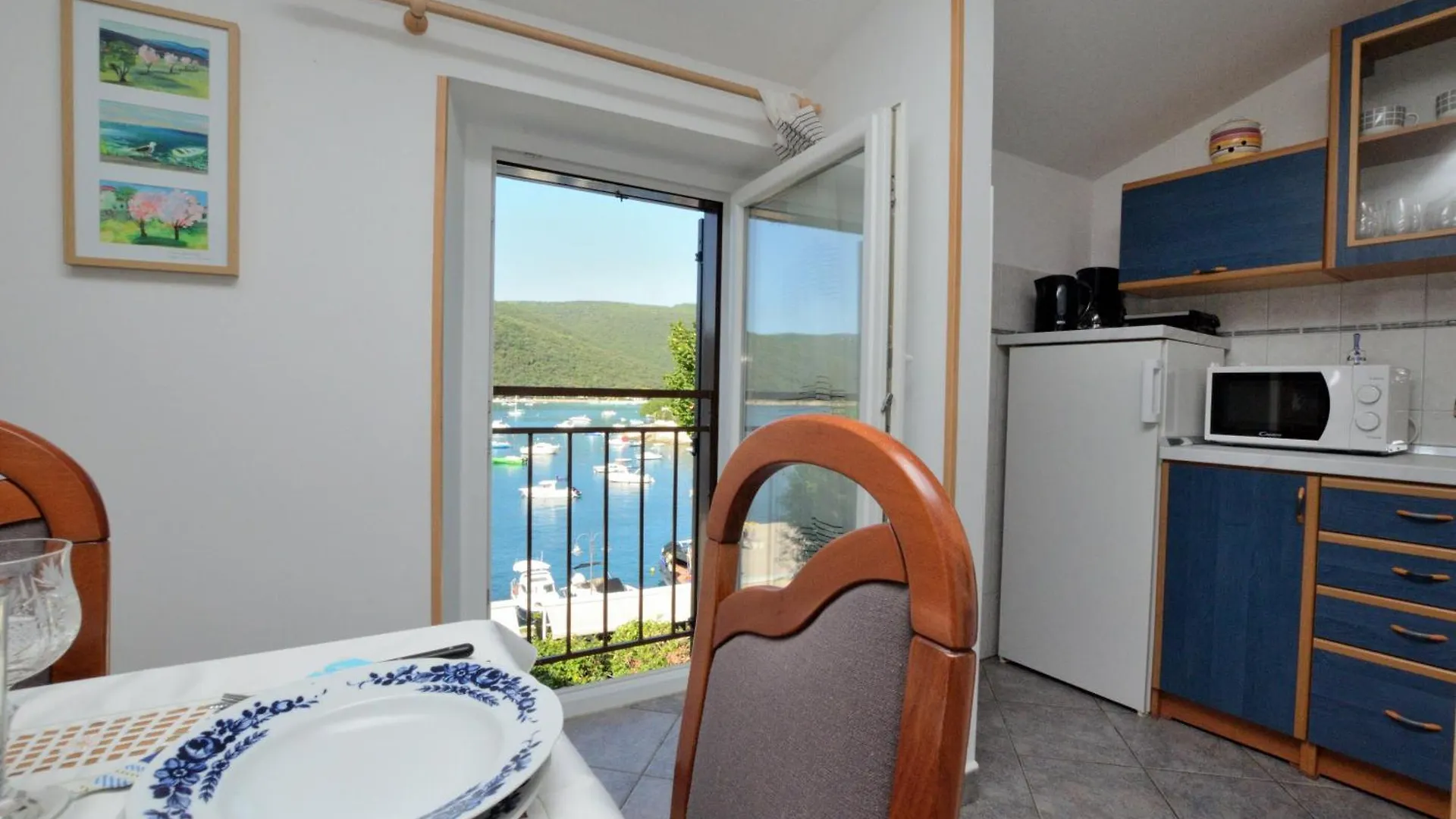 Apartments Lory Rabac