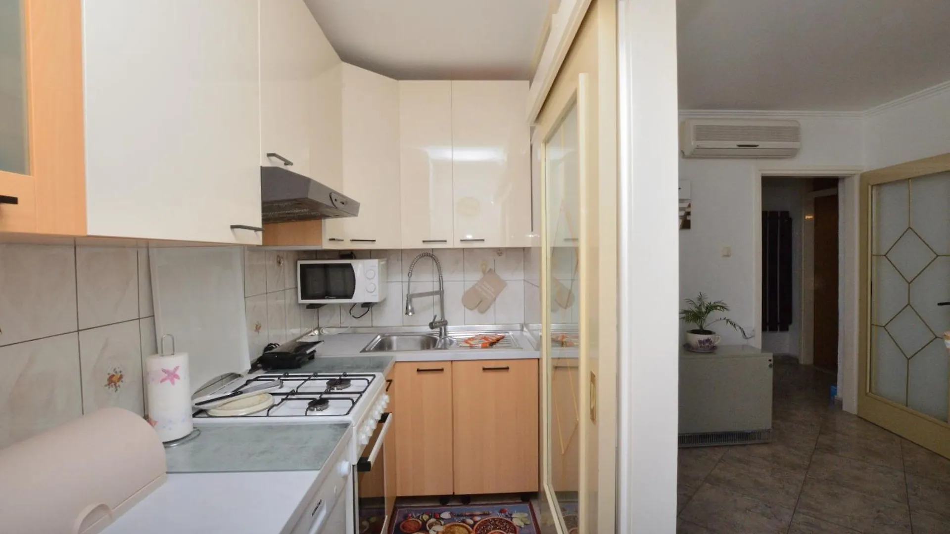Apartments Lory Rabac