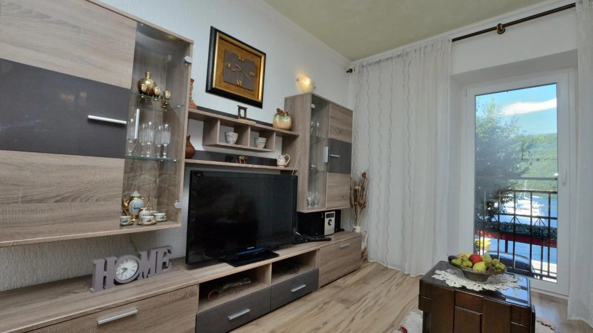 Apartments Lory Rabac