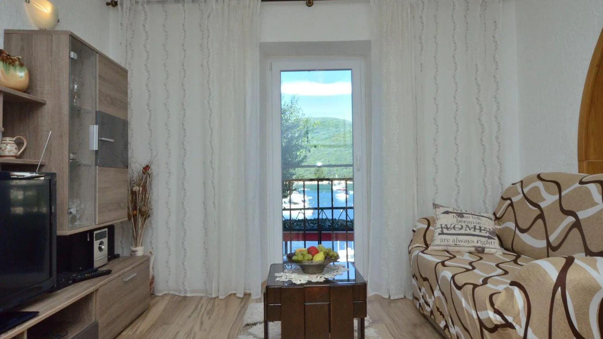 Apartments Lory Rabac
